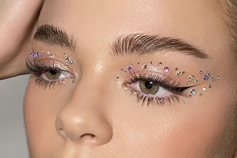 Disco Eye: la tendencia de maquillaje del 2022 que sigue triunfando en TikTok Disco Eye: la tendencia de maquillaje del 2022 que sigue triunfando en TikTok