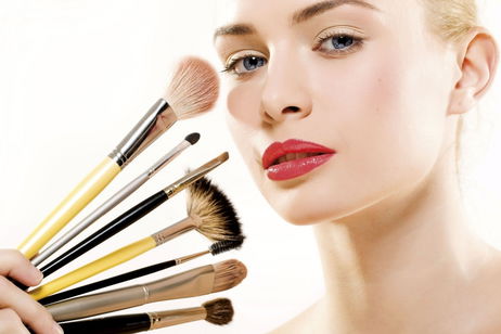 8 brochas de maquillaje imprescindibles para principiantes