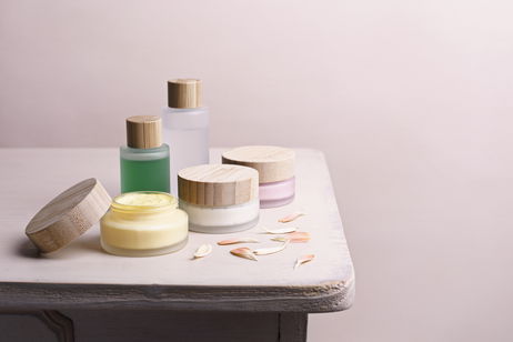 12 productos básicos de belleza que toda mujer debe tener