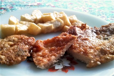 Pechugas de pollo rebozadas: receta clásica de las abuelas