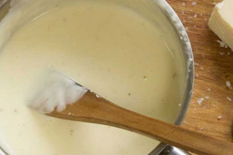 Salsa a la parmesana: receta paso a paso Salsa a la parmesana: receta paso a paso