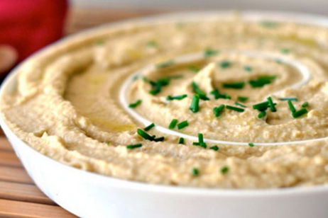 ¿Cómo hacer hummus o crema de garbanzos? Receta paso a paso