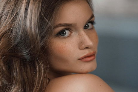 Mechas Balayage: qué son, cómo se hacen y qué tono debo elegir Mechas Balayage: qué son, cómo se hacen y qué tono debo elegir