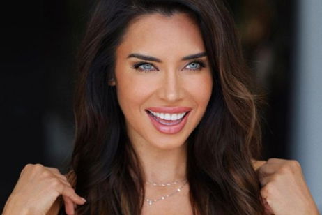Consigue el estilo de Pilar Rubio: 9 atuendos al estilo francés que la definen perfectamente Consigue el estilo de Pilar Rubio: 9 atuendos al estilo francés que la definen perfectamente