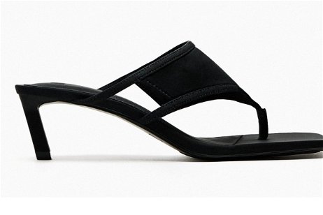 Las sandalias Thong: el calzado imprescindible de este año