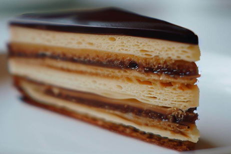 Torta Opera de chocolate y café, receta paso a paso Torta Opera de chocolate y café, receta paso a paso