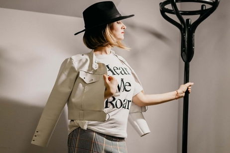 Cómo sacar fotos a la ropa para venderla Cómo sacar fotos a la ropa para venderla