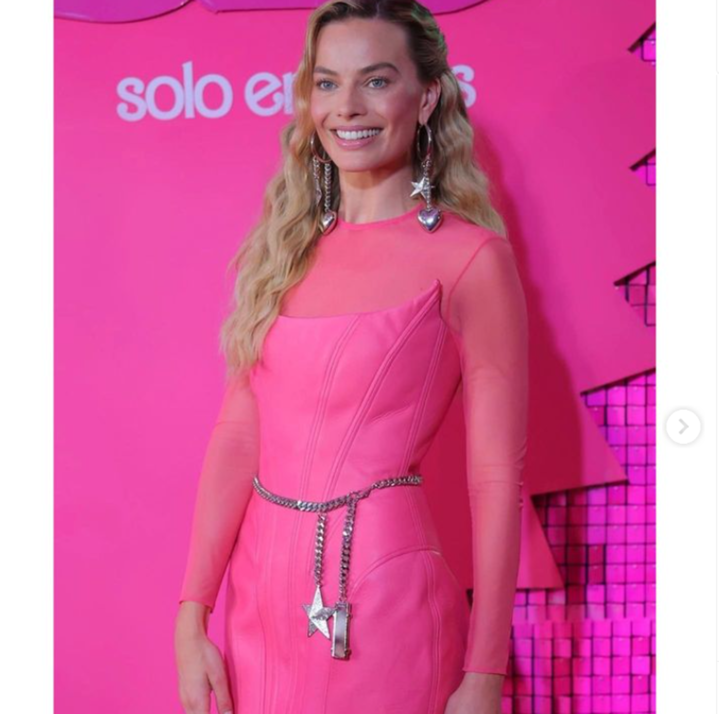 margot robbie look barbie earring magic