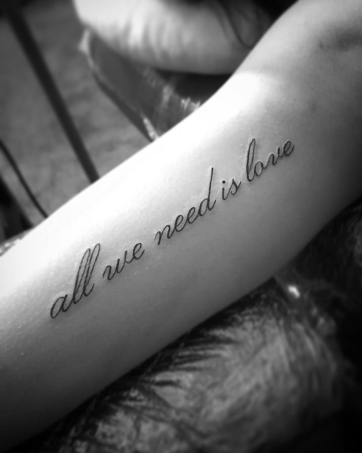 all you need is love tatuaje