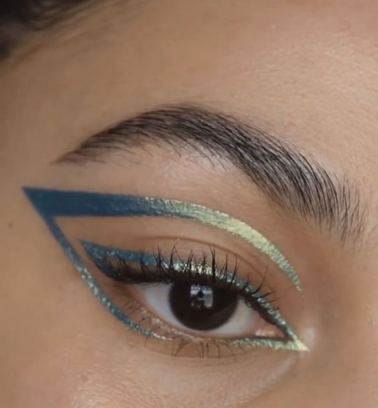 eyeliner metalizado