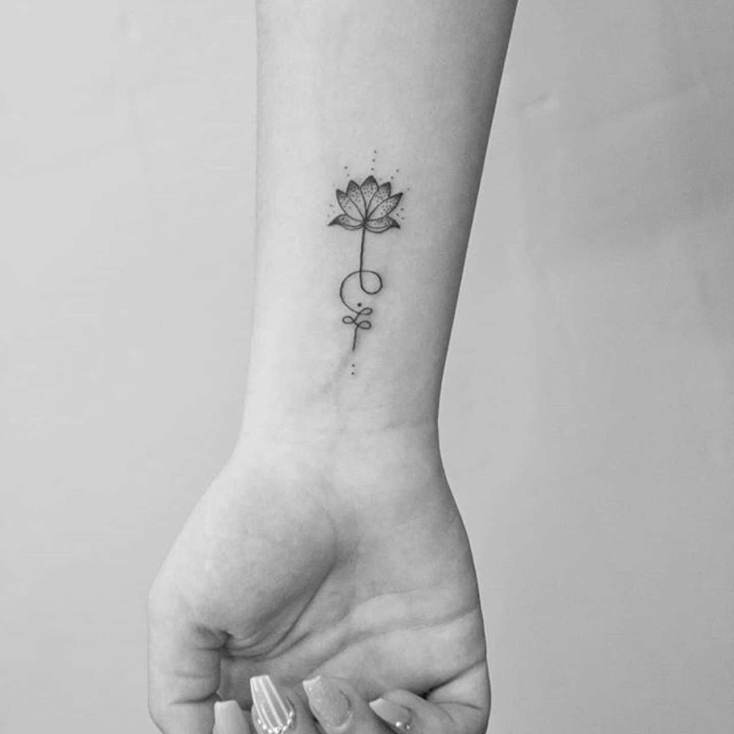 tatuaje de loto pinterest