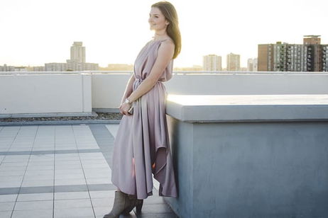 10 ideas de vestidos midi bonitos para lucir en verano y en entretiempo 10 ideas de vestidos midi bonitos para lucir en verano y en entretiempo