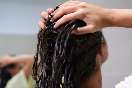 Cómo utilizar vinagre para el pelo de forma correcta: todos los beneficios de su uso Cómo utilizar vinagre para el pelo de forma correcta: todos los beneficios de su uso