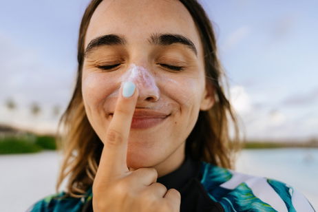 Protector solar en spray, en crema o en loción: ¿cuál deberías elegir? Protector solar en spray, en crema o en loción: ¿cuál deberías elegir?