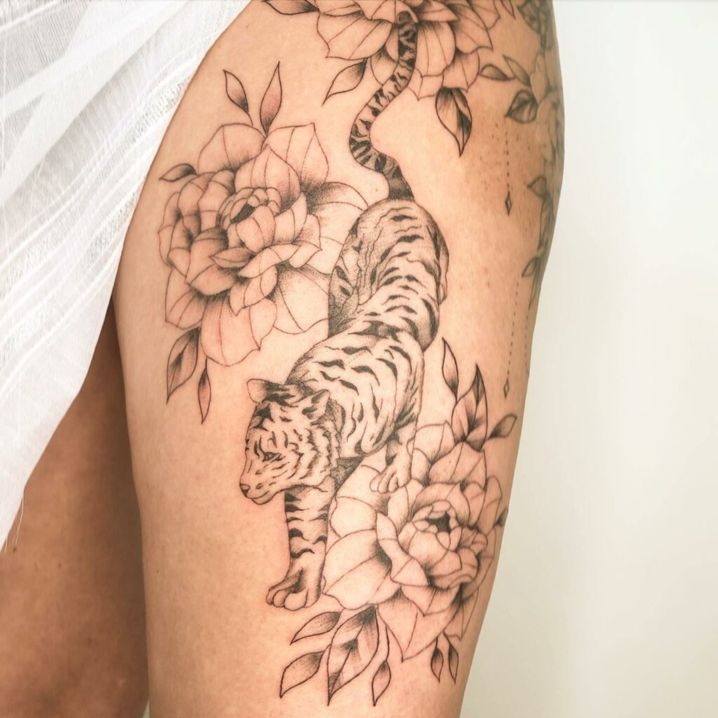 Tatuaje tigre mujer