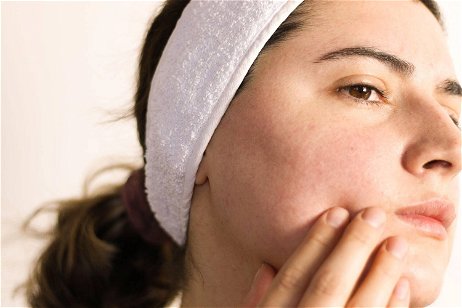 Cómo cerrar los poros abiertos de la piel de tu cara