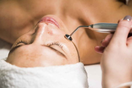 Oxigenoterapia facial: qué es y qué beneficios tiene para la piel