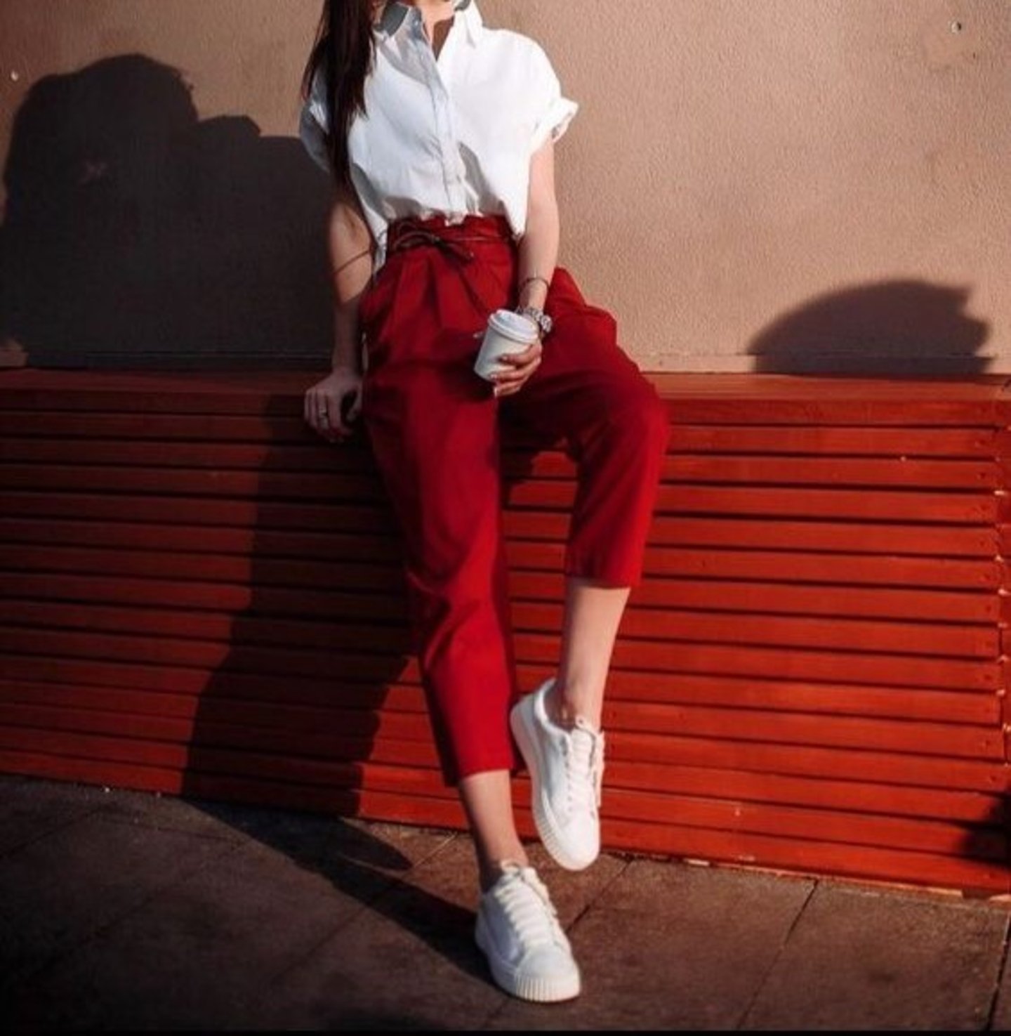 Rojo y blanco outfit