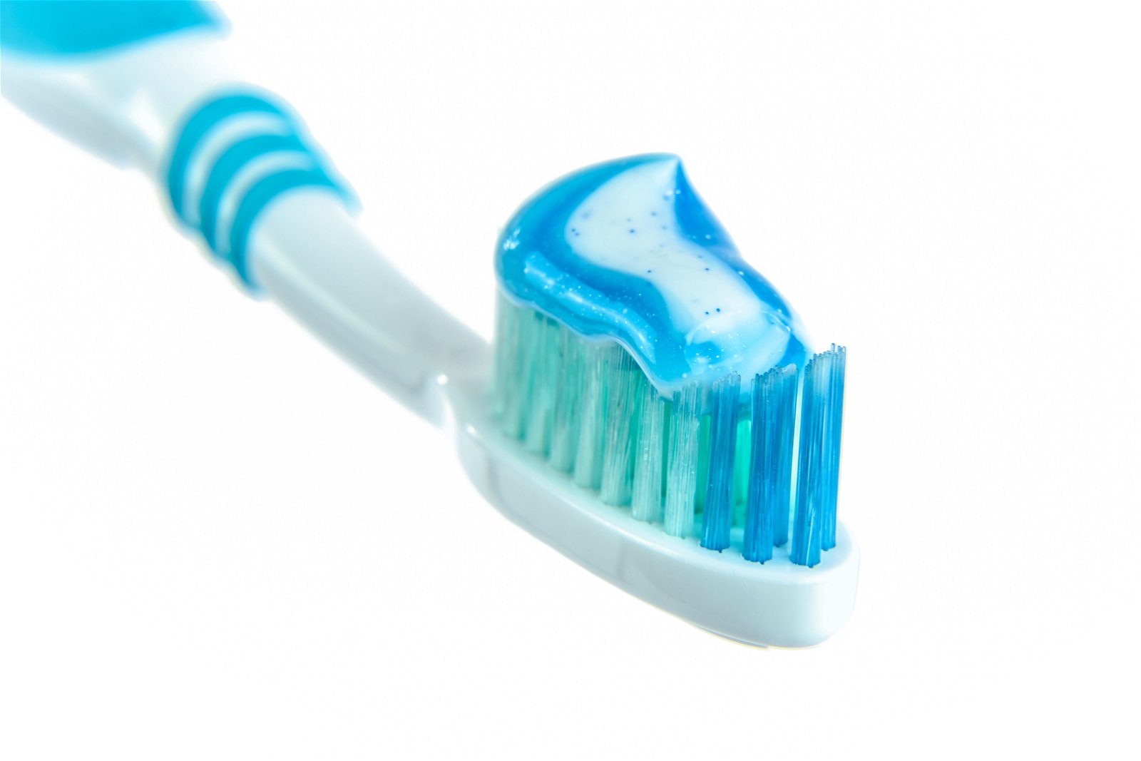 pasta de dientes azul