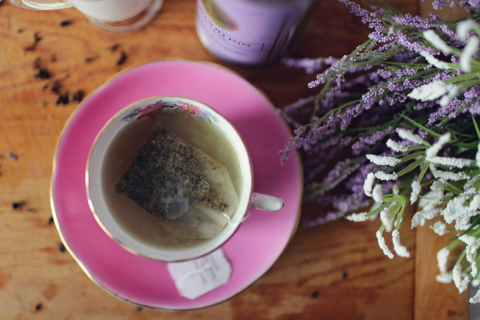 infusion de lavanda con bolsita preparada