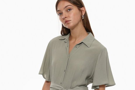 Los vestidos más otoñales y por menos de 20 euros los tienes en Lefties