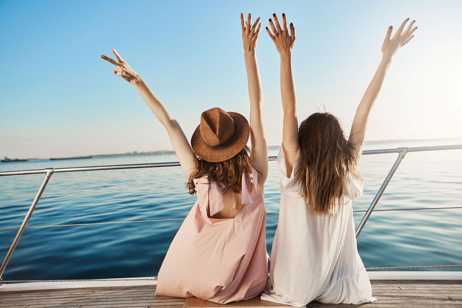 amigas barco