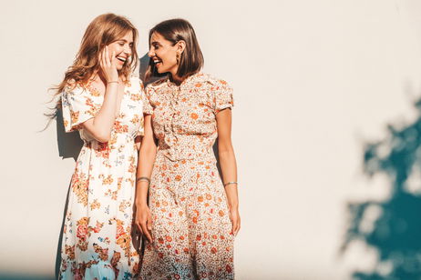 ¿Buscas un vestido perfecto para el verano? Estos 5 estampados midi te van a enamorar
