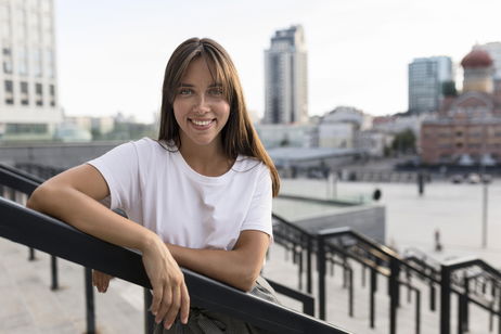 Cómo afecta la contaminación ambiental a tu piel y qué puedes hacer para protegerla Cómo afecta la contaminación ambiental a tu piel y qué puedes hacer para protegerla