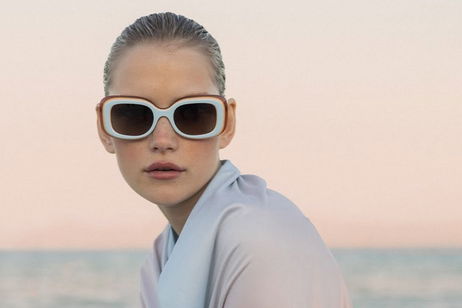 Las 5 gafas de sol más coloridas para arrasar este verano 2025 Las 5 gafas de sol más coloridas para arrasar este verano 2025
