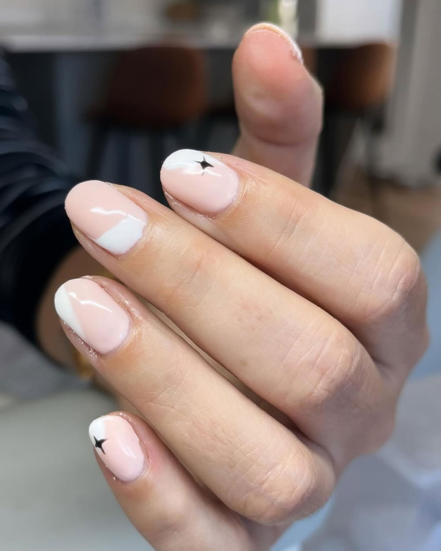 Uñas minimalistas