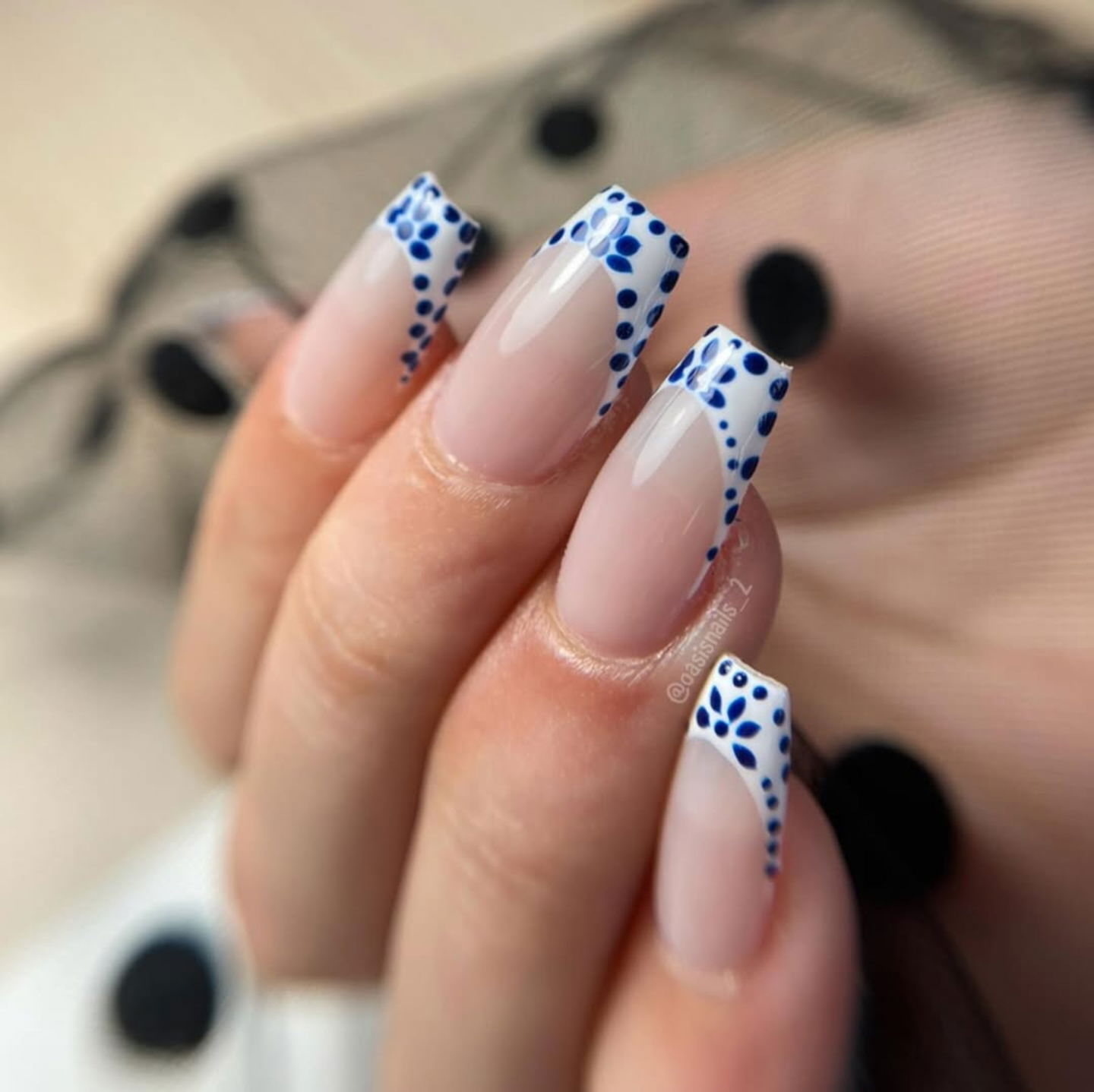 Manicura francesa azulejo
