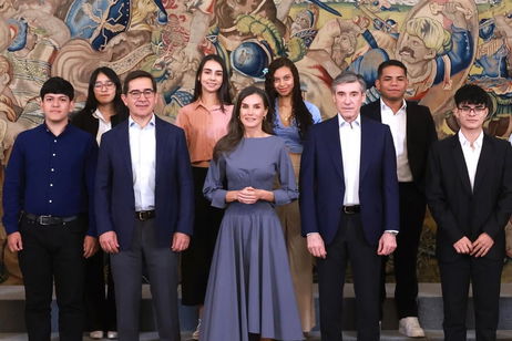 El vestido de la Reina Letizia que es pura inspiración veraniega y compró en rebajas