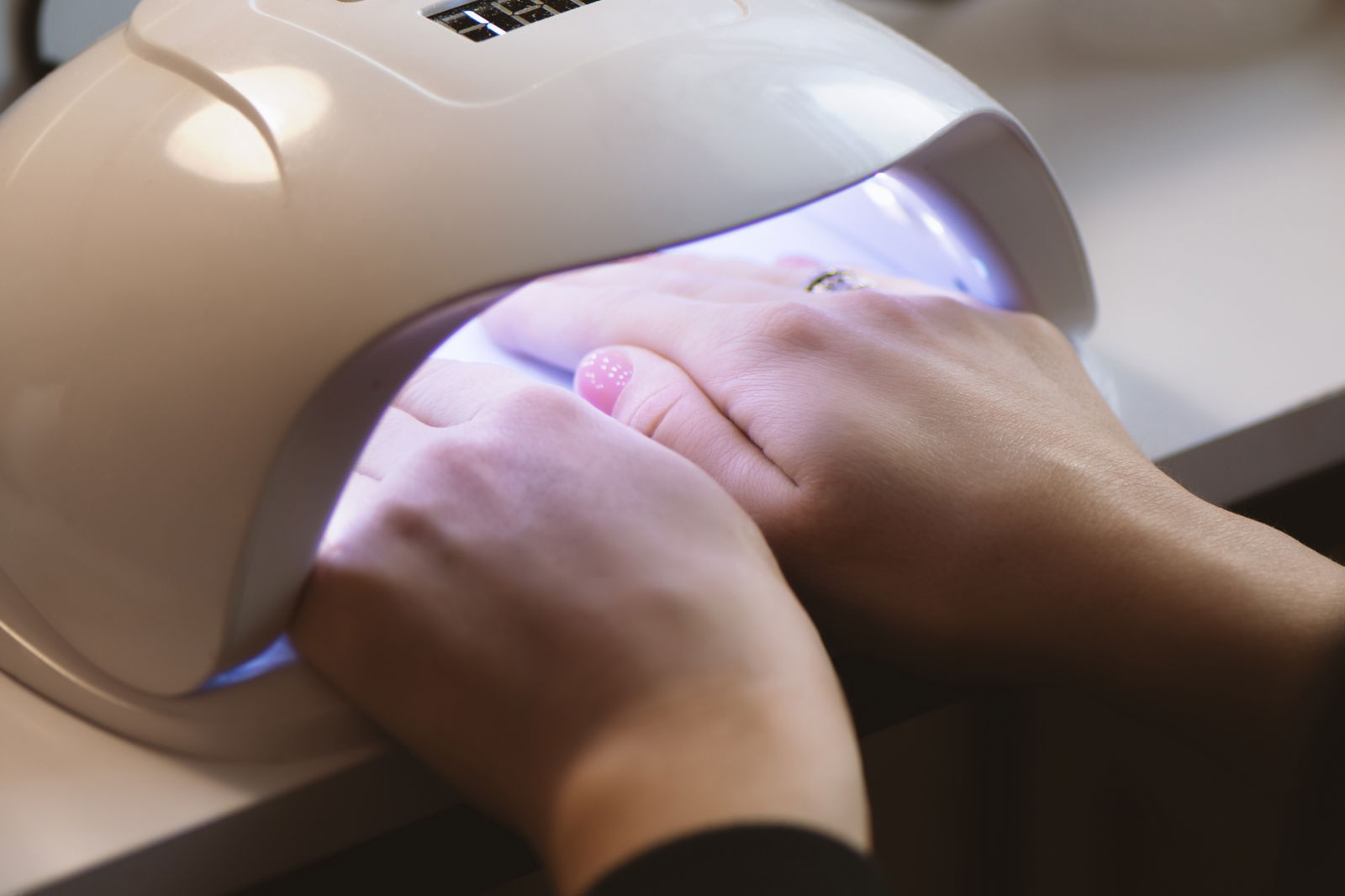 Luces de secado uñas