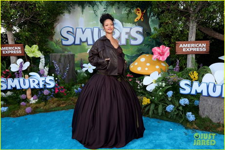 El look lencero premamá de Rihanna que puedes imitar