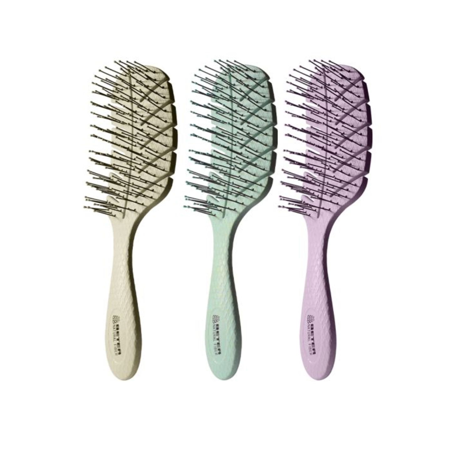 Los mejores productos para cuidar el pelo si vas a la playa o la piscina (y evitar que se estropee)