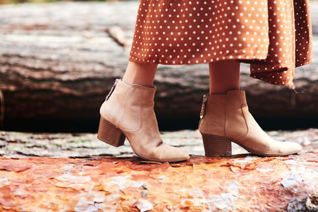 Zapatos de ante: la tendencia que vuelve para el otoño 2025 Zapatos de ante: la tendencia que vuelve para el otoño 2025