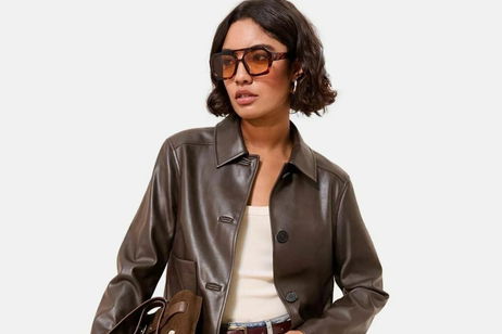 Cazadoras marrón chocolate: el básico que veremos en todos los looks de otoño
