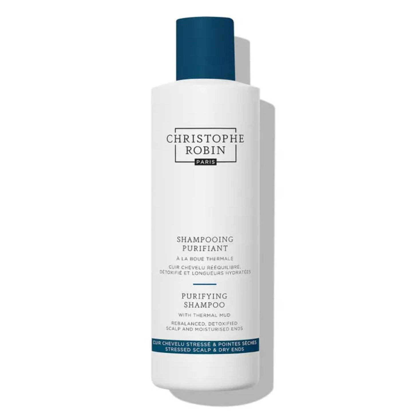 Los mejores productos para cuidar el pelo si vas a la playa o la piscina (y evitar que se estropee)