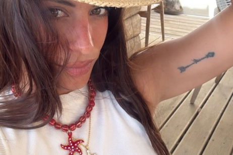 El collar con estrella que ha llevado Dulceida es de MonMart (y hay más modelos disponibles)