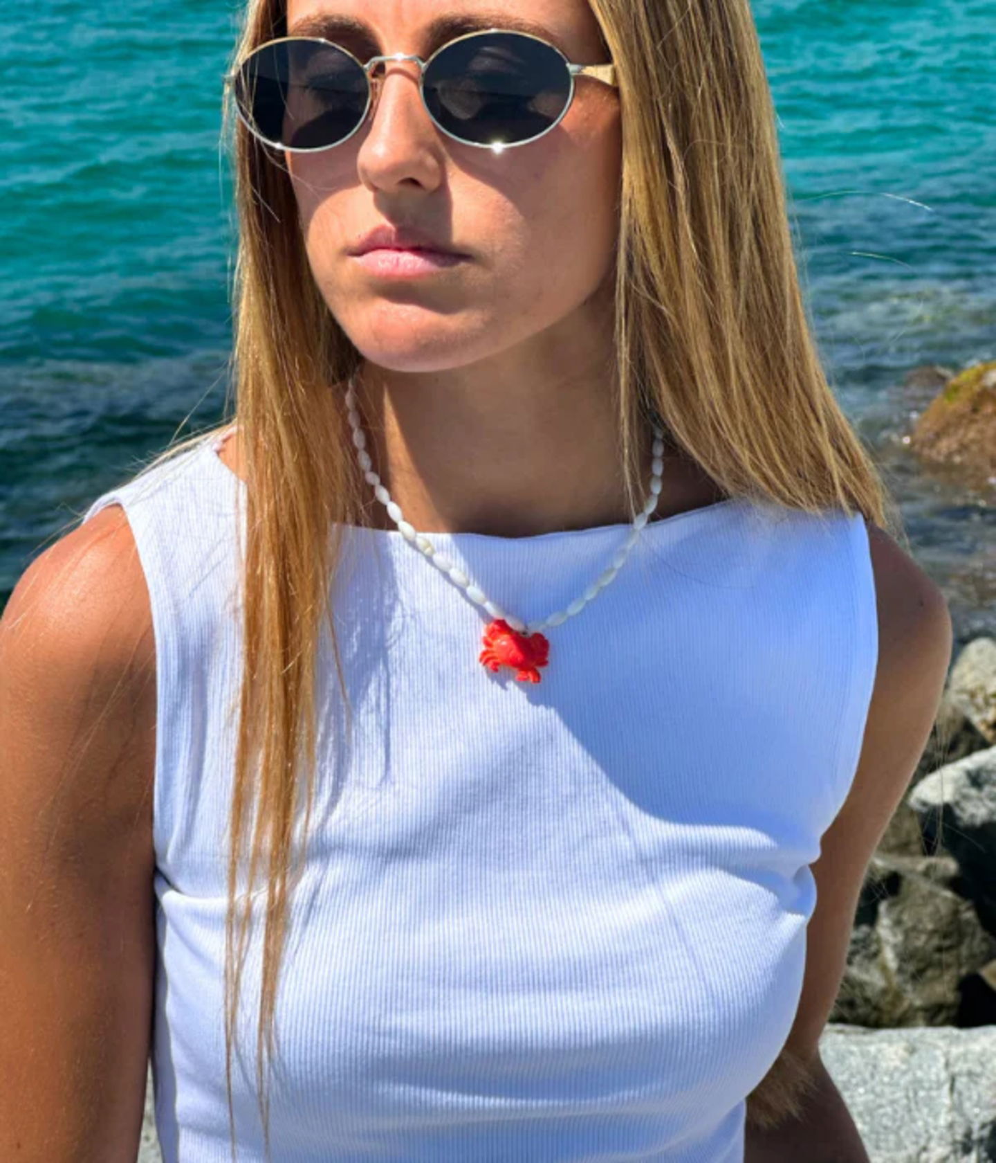 El collar con estrella que ha llevado Dulceida es de MonMart (y hay más modelos disponibles)