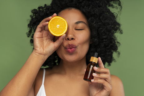 Por qué tu sérum de vitamina C no funciona (y cómo conseguir que sí lo haga) Por qué tu sérum de vitamina C no funciona (y cómo conseguir que sí lo haga)