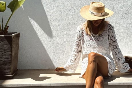 Los vestidos blancos de crochet más bonitos del verano (y dónde encontrarlos)