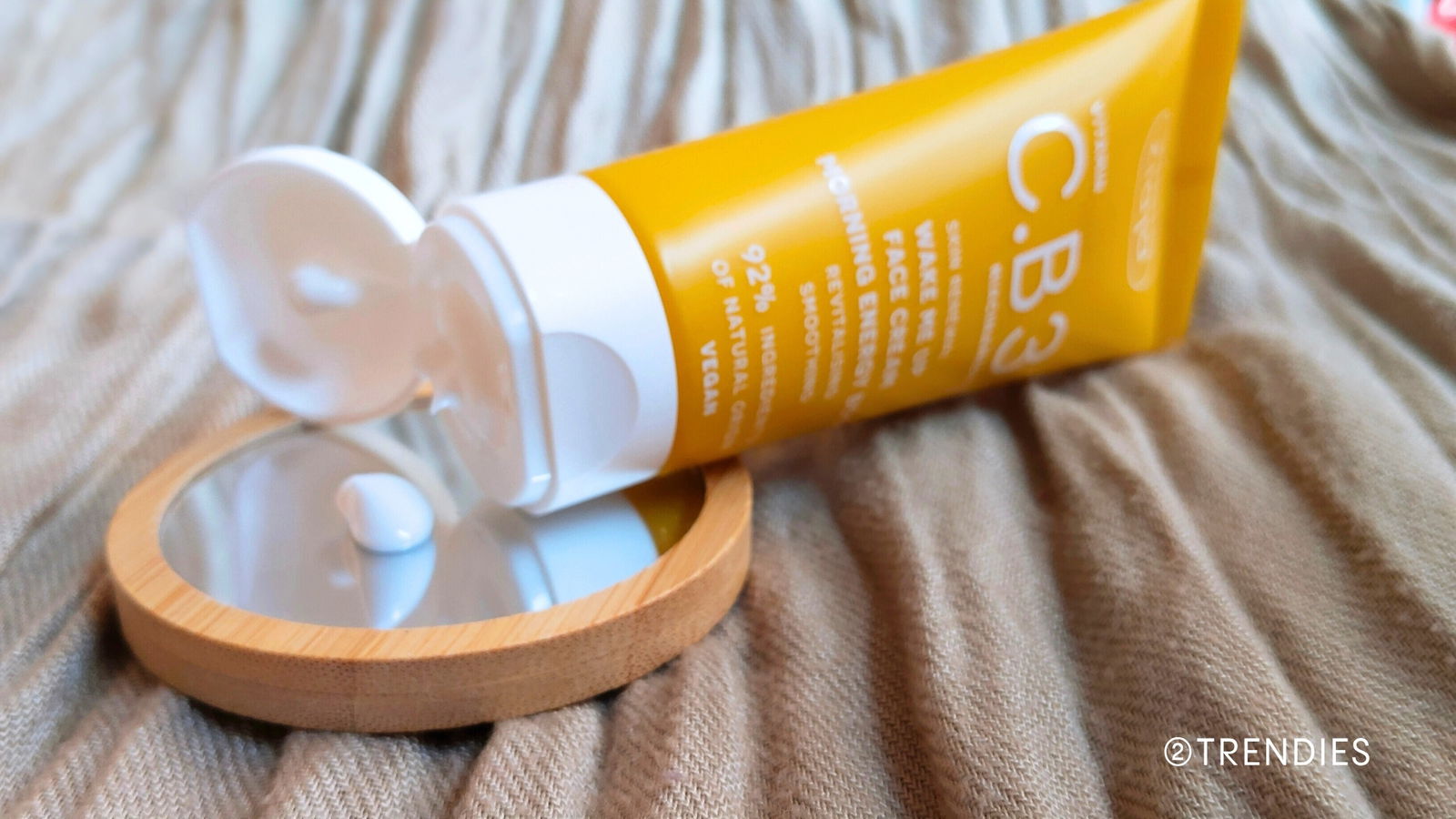 Crema facial con Vitamina C y Niacinamida de Ziaja