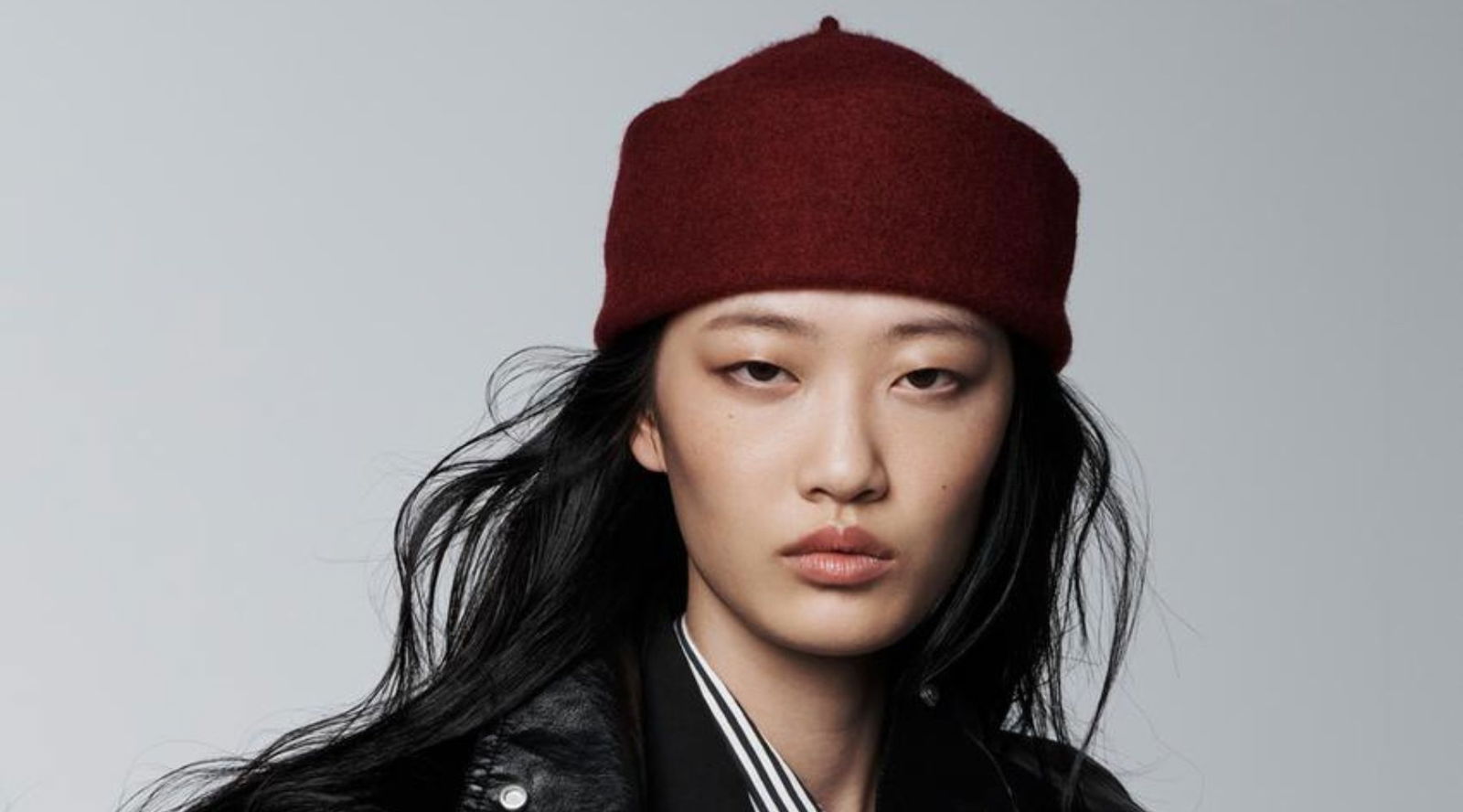 Los dos accesorios que transforman cualquier look de otoño-invierno (y no sabíamos que necesitábamos hasta vérselos a Teresa Furquet)