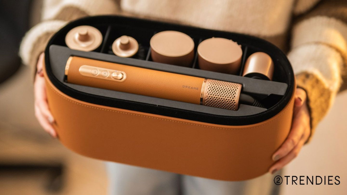 Mocha Mousse sin normas: 7 looks (y gadgets) para llevar el marrón de la forma más elegante