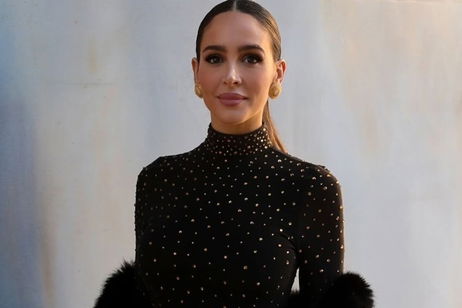 El vestido de lentejuelas de Zara que Rocío Osorno convierte en falda y que multiplica cualquier look de Navidad