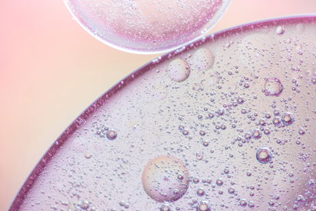 Retinol en otoño e invierno: el secreto para una piel más joven y luminosa