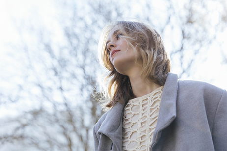 Los cortes de pelo que rejuvenecen a las mujeres de más de 50 este invierno