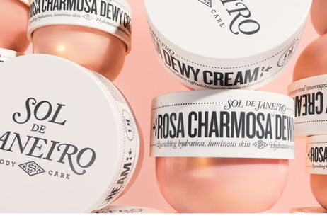 Rosa Charmosa: la nueva revolución de Sol de Janeiro que ilumina tu piel